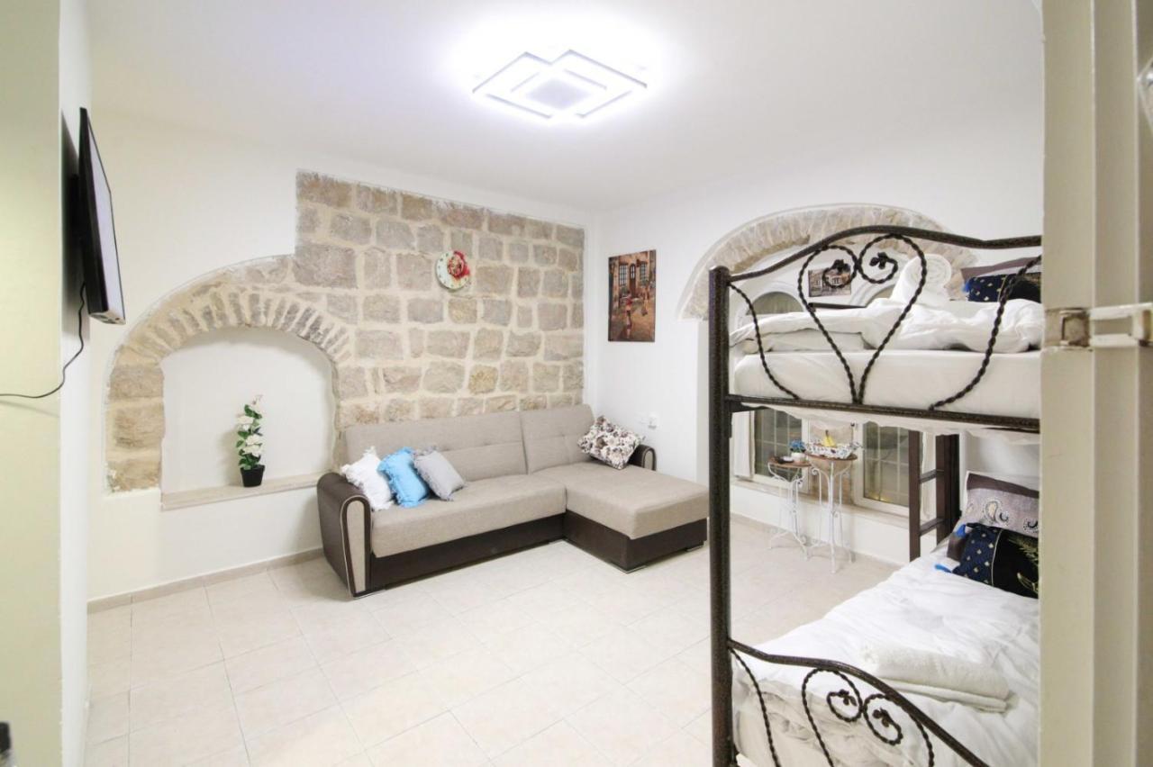 Private Hostel - Best Location Jerusalem Eksteriør bilde